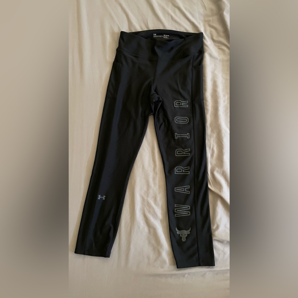 Underarmour heatgear compression pants, size Medium
